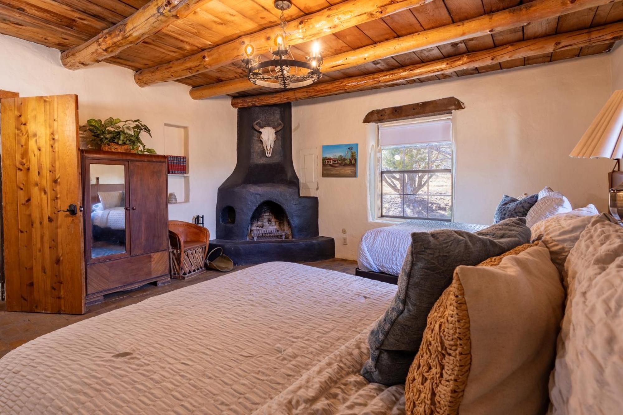 Casita Mistica A Southwest Adobe Field Home Nogal Екстер'єр фото